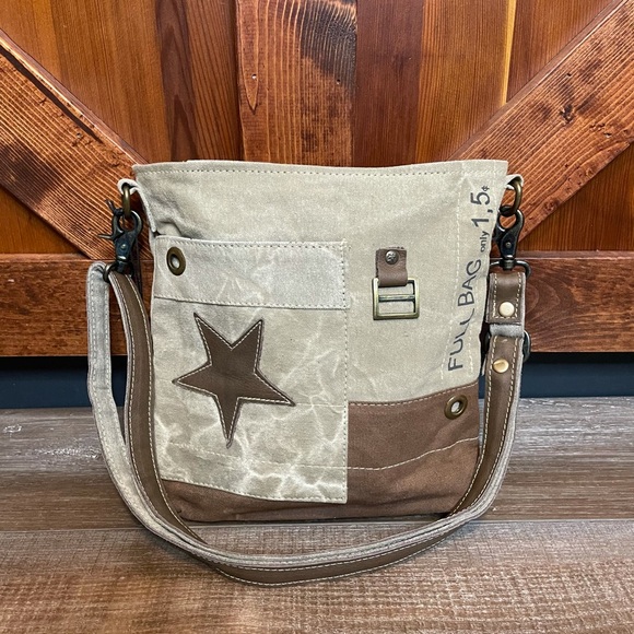 Myra Bag Handbags - Myra leather star small crossbody purse NWT